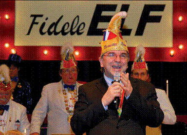 Auch Oberbürgermeister Dr. Helmut Müller genoss die Prunksitzung in den Rhein-Main-Hallen sichtlich.